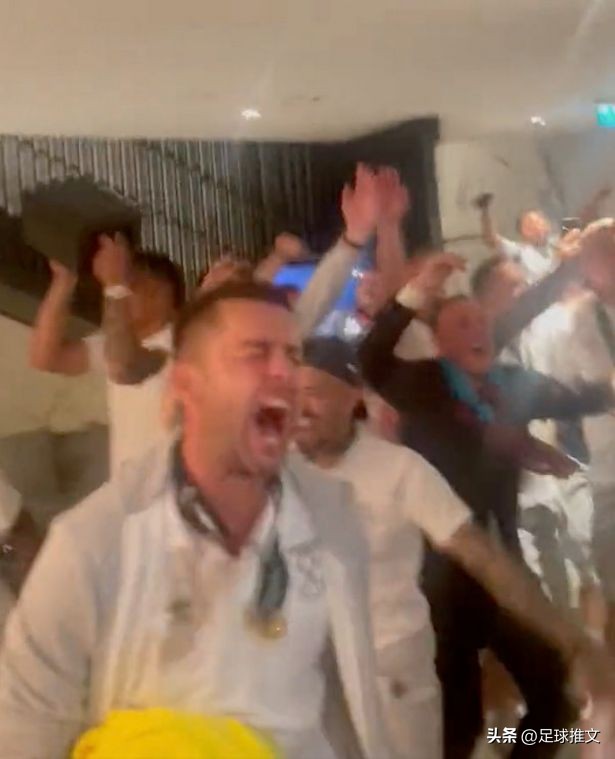 我和你说个锤子搞笑视频,锤子是西汉姆联吗