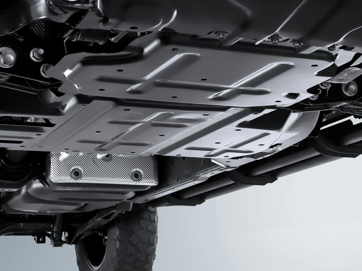 搭载采埃孚的日产车,日产m9t柴油机配采埃孚自动挡