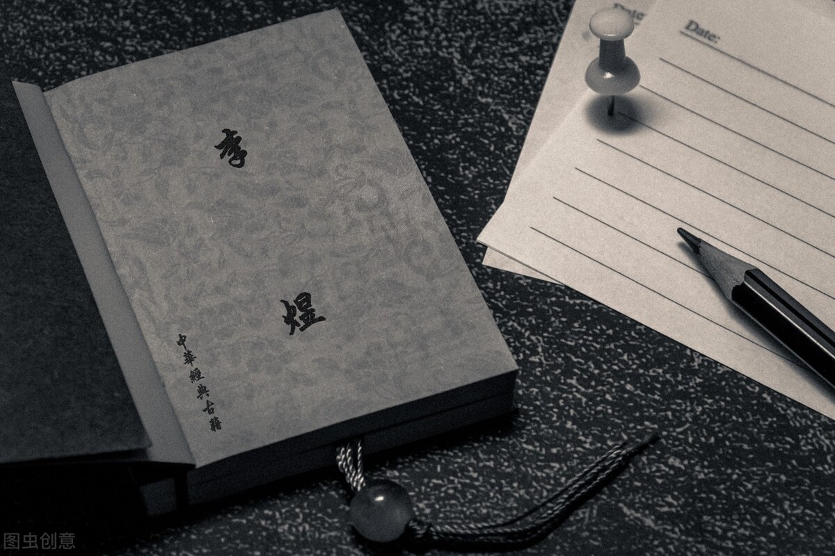 笑死了！同样是皇帝写诗，差别怎么那么大呢？