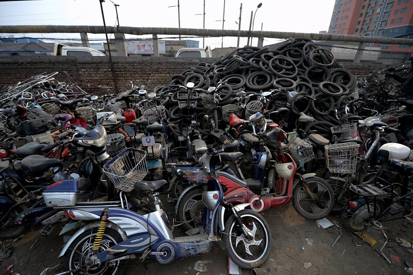 2022年3月份电动车旧电池回收价格,电动车旧电池多少钱一块