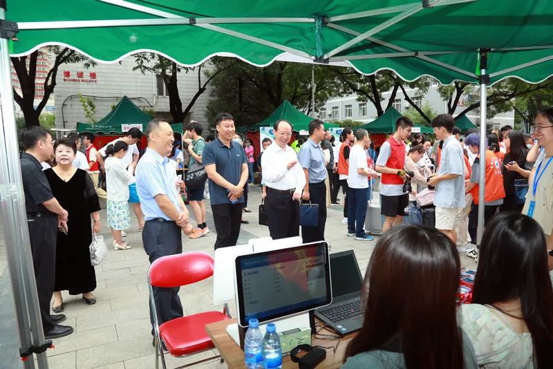 新鲜满格！首医迎来2023级小萌新们