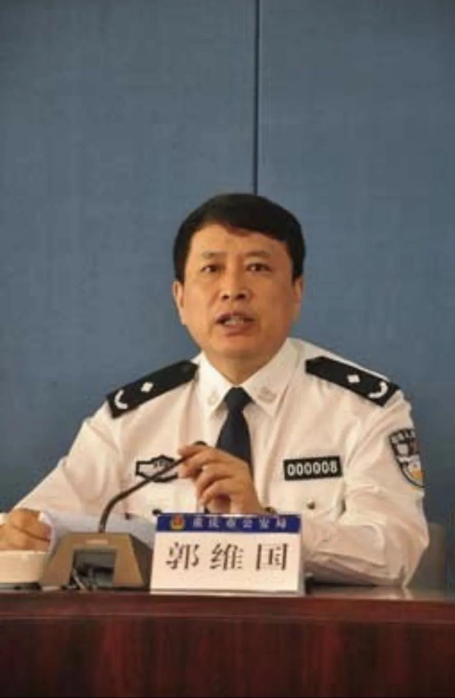 前中央政治局委员*熙薄**来：一审被判处无期徒刑剥夺政治权利终身！