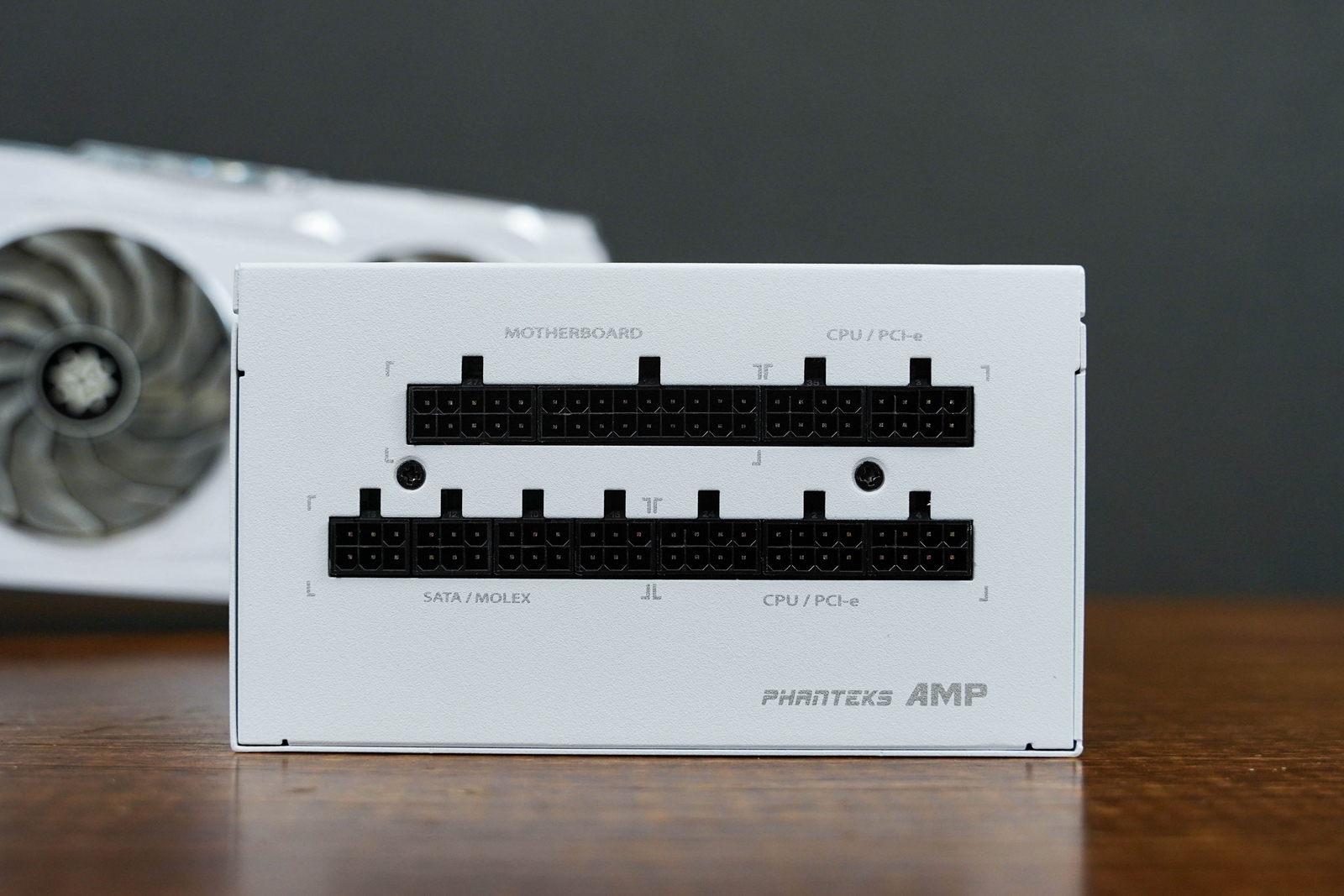 豪砸3万预算工作机，12900K+RTX3090Ti+32GCVNDDR5顶配纯白装机