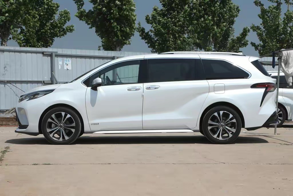 三款大空间实用6座mpv车型推荐,30万六座车型mpv推荐