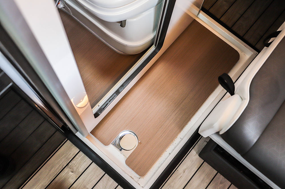 福特v348b型长轴低顶房车,福特v363B型房车自驾游