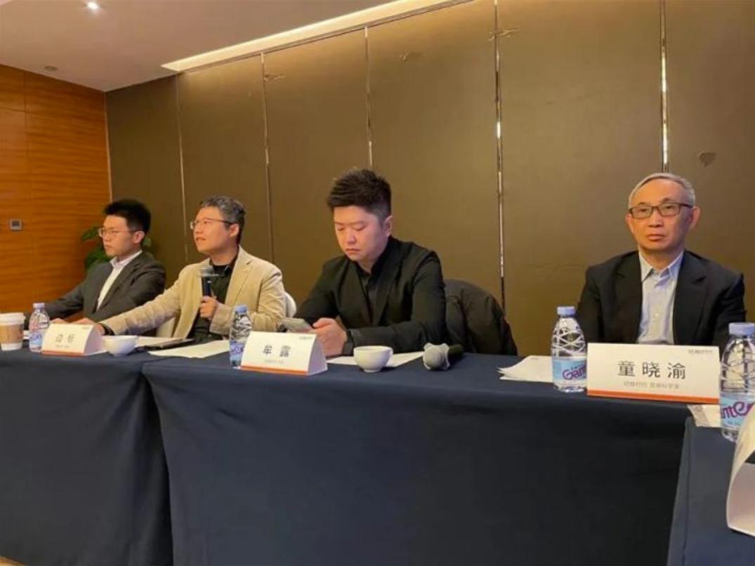 SP时代的风云人物互联网大佬都排队拜他码头如今竟然投奔造车公司