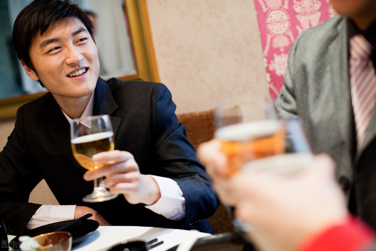 测量血压150正常吗,测量血压100到140