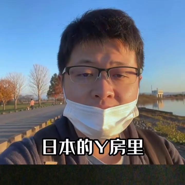 和一起合拍的人说话,和一舞蹈