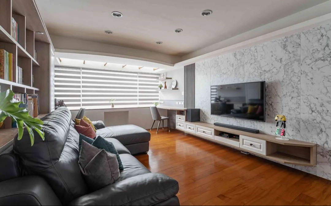 精装房如何打全屋柜子,实用70平方两室一厅全屋打柜子