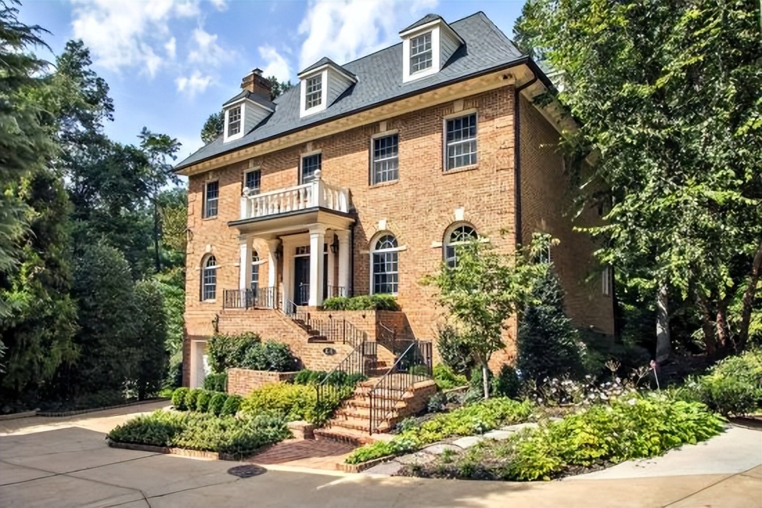 年收入多少可以住英国,英国家庭年收入25万英镑