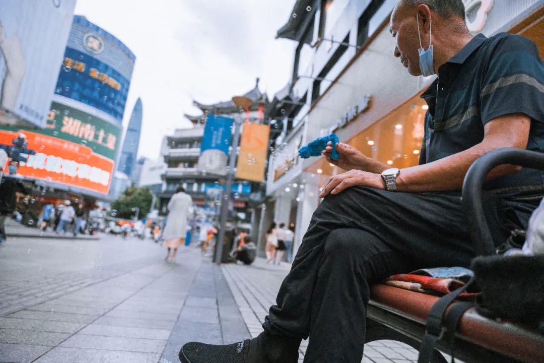 香港罗湖关口也封关了吗,香港罗湖口岸封关吗