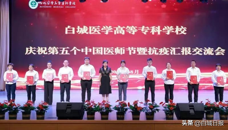 扶志扶智激发群众脱贫内生动力,扶志扶智为脱贫攻坚打下坚实基础