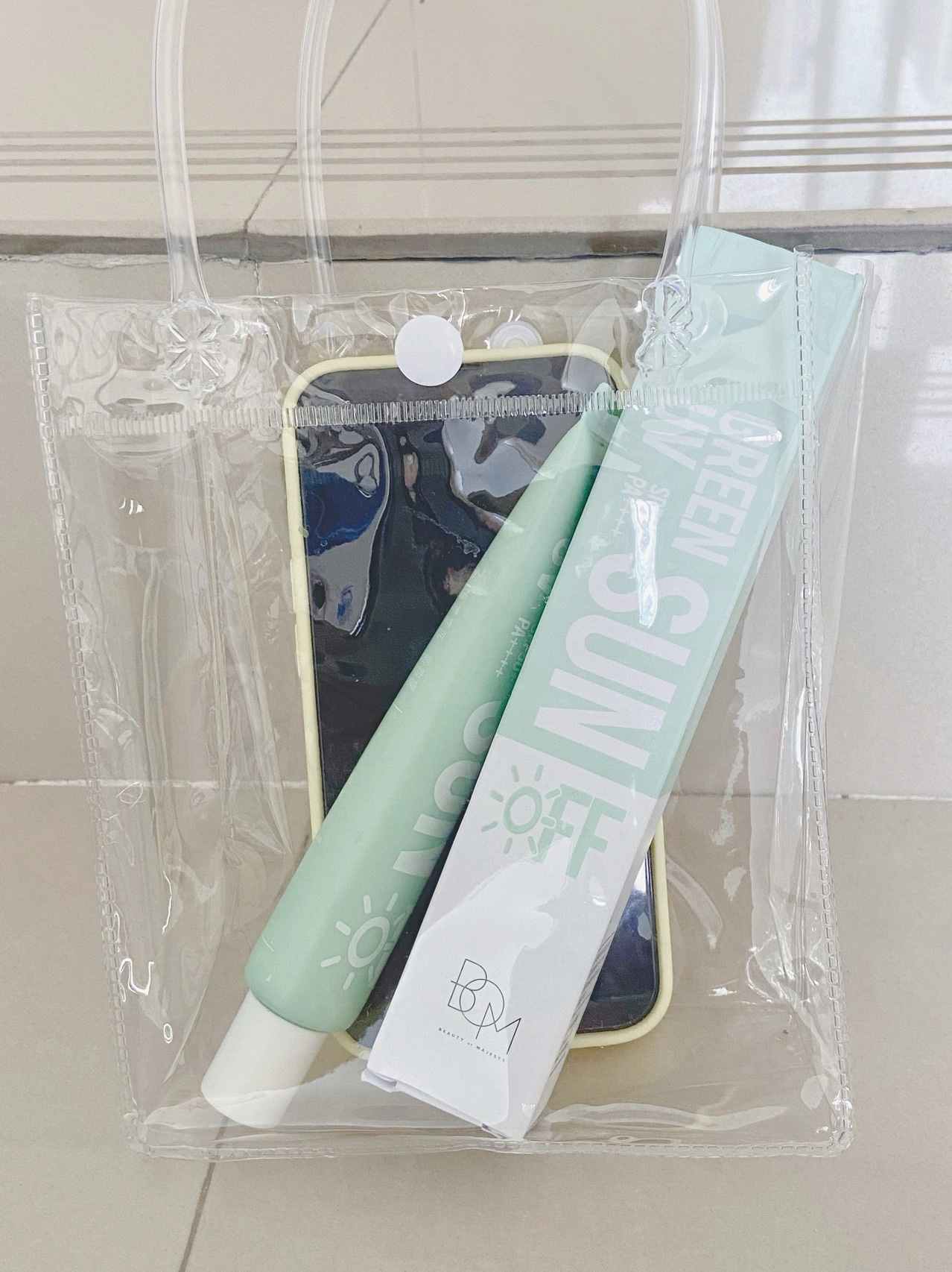 哪款防晒霜防晒效果最好最安全,防晒霜排名十大公认好用的防晒