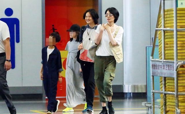 王菲平时生活饮食和风格,王菲当年的穿搭真是越品越时髦