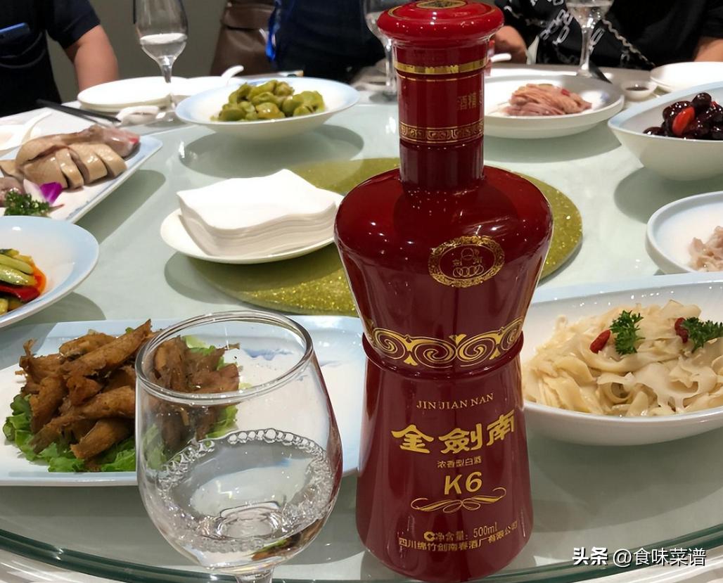 白酒暴利行业前景如何,白酒行业利润率参照表