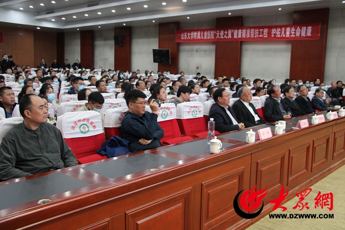 中医领域大师齐聚一堂,中医专家汇聚一堂