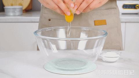 又甜又香的蛋糕真好吃,吃一口就爱上的爆浆蓬松蛋糕