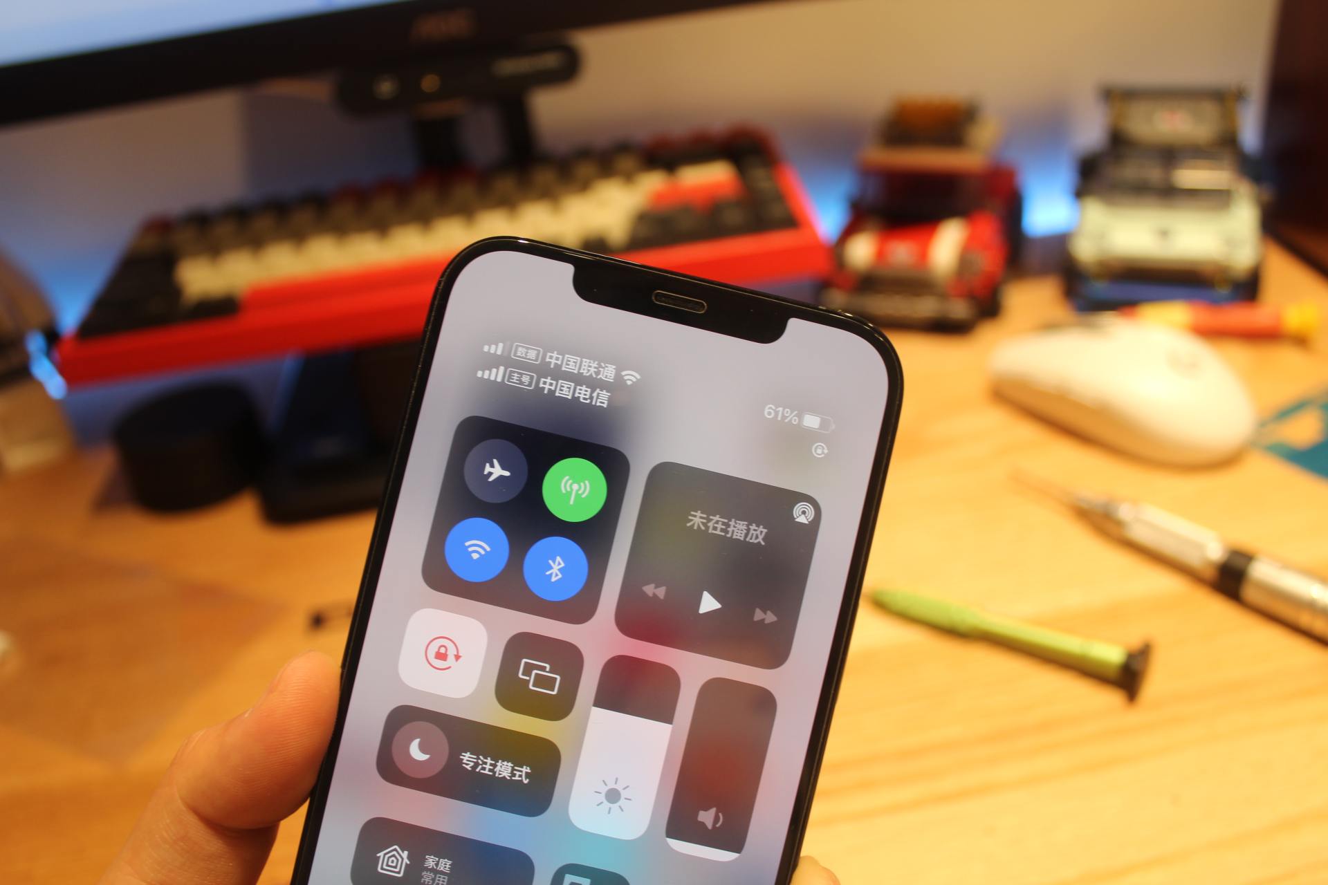 美版iphone12promax换成套屏,iphone12promax美版改双卡