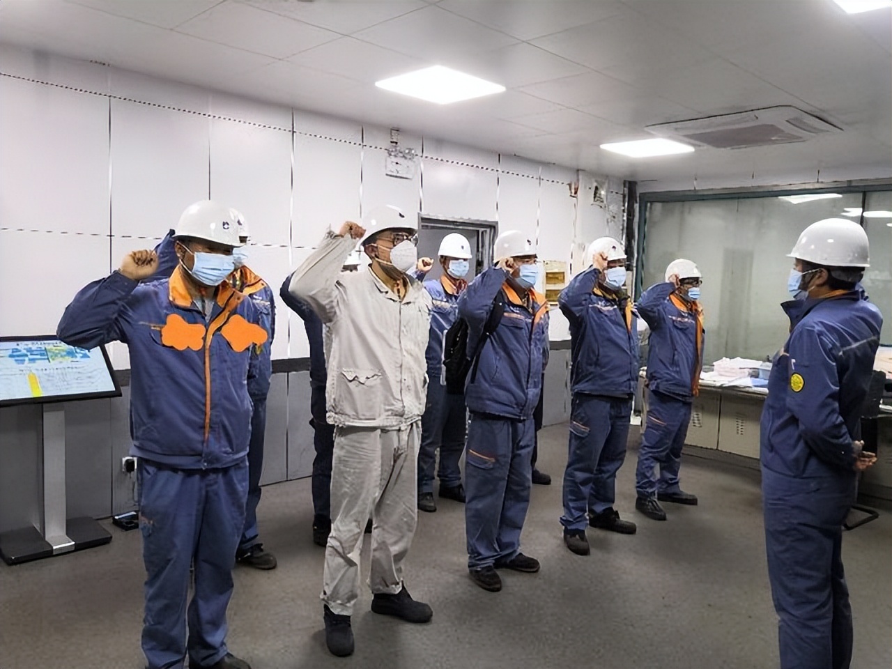 冷门国企月薪超3万,冷门行业一天3000以上收入