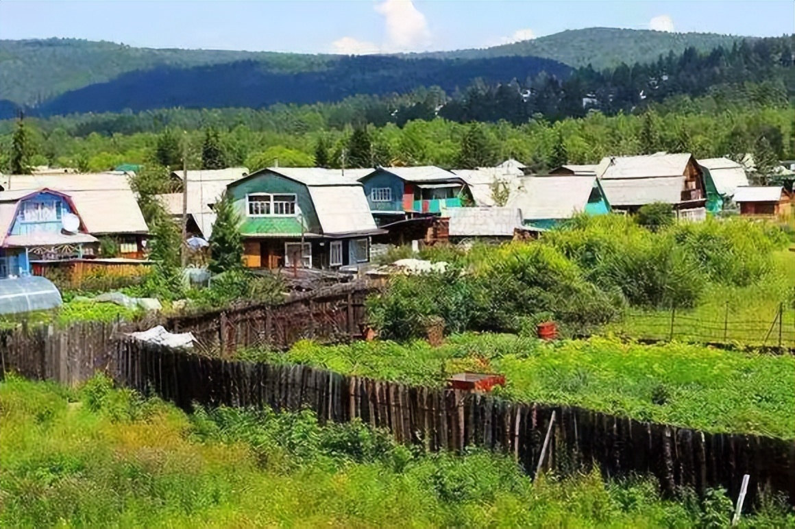 彩色旅图｜与大学生明金惜别：他送我卫国战争时苏联人生活的小说
