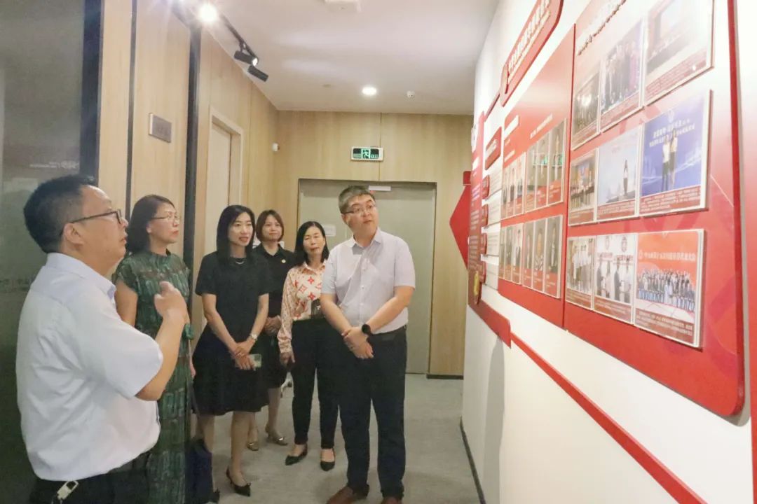 动态要闻丨京师律所德国办公室一行到访京师中山分所参观交流