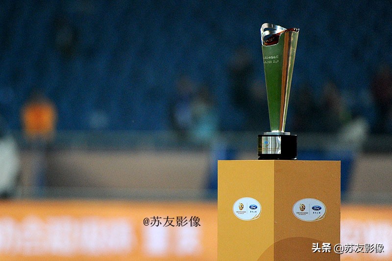 江苏队几年没进季后赛了,江苏足球队赛季结束了吗