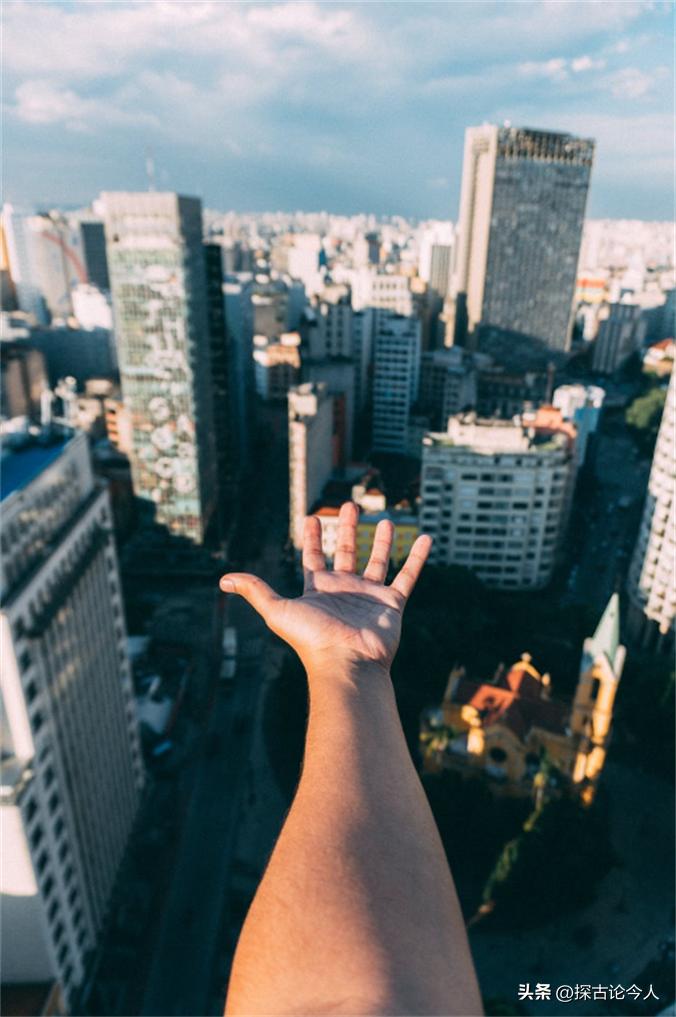 不婚不爱不生子，躺平摆烂，“日本”的低欲望社会有多可怕？