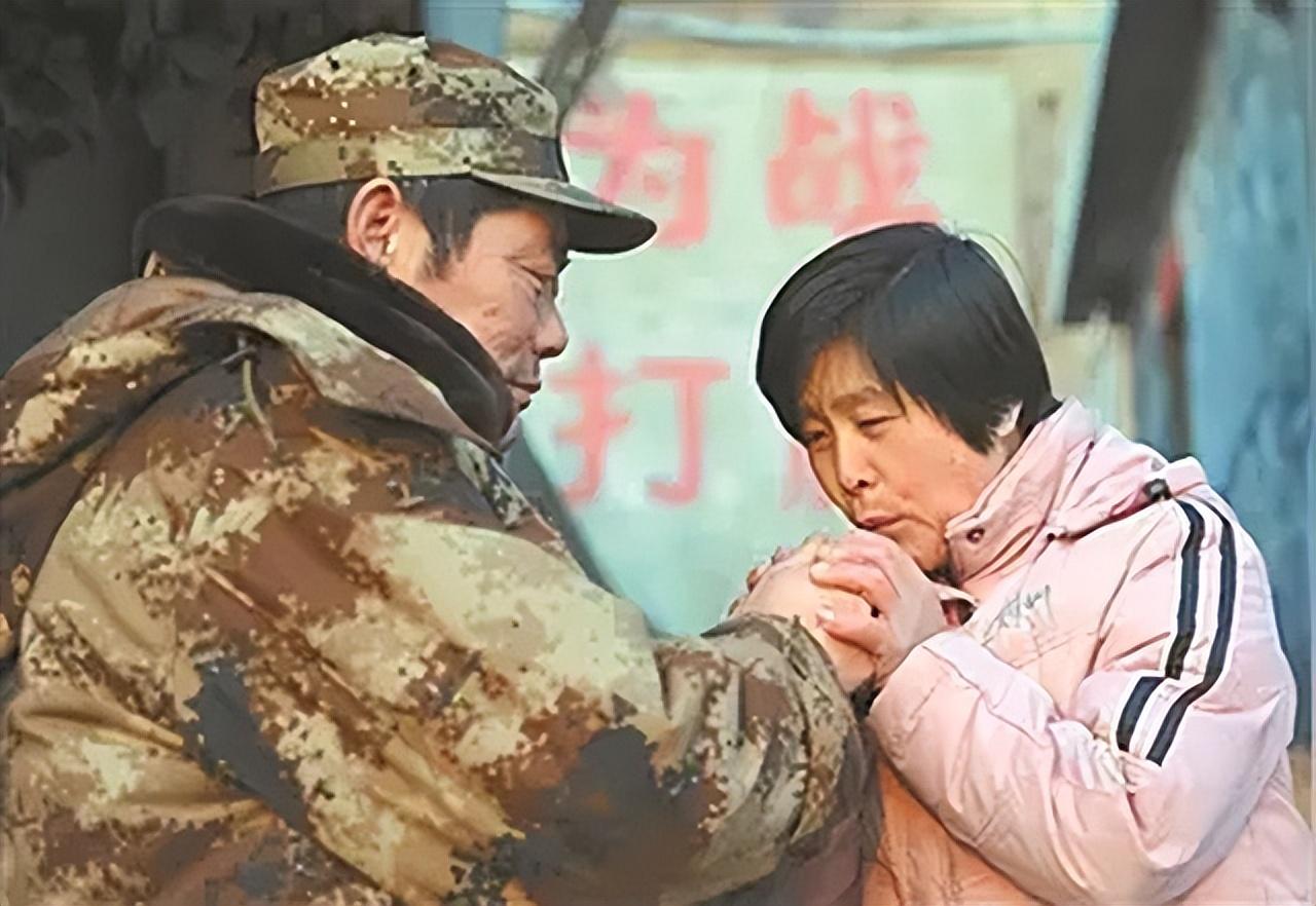 致敬夫妻坚守孤岛32年,夫妻独守孤岛三十二年