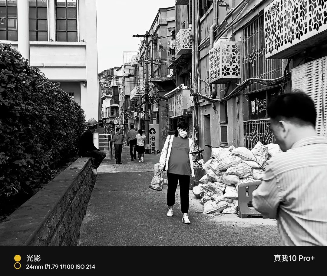 真我10pro超清三摄都有哪些,真我10pro手机一亿像素