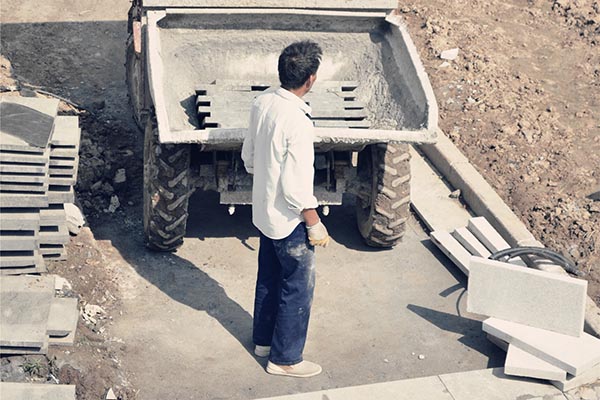 小脚趾长两瓣指甲是哪个族的,小脚趾甲一瓣的人是什么民族