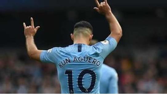 阿坤退役,补时绝杀阿奎罗