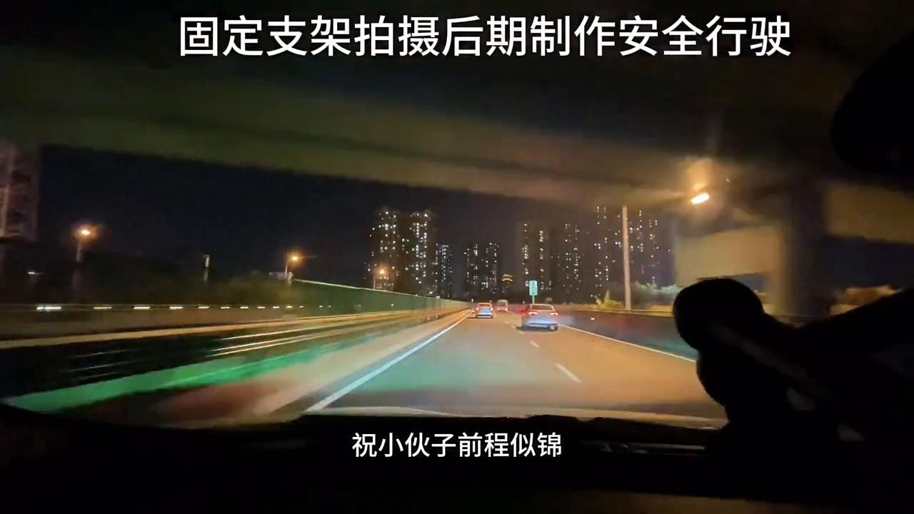 搭配挣不挣钱无所谓，主要是开心@抖音小助手