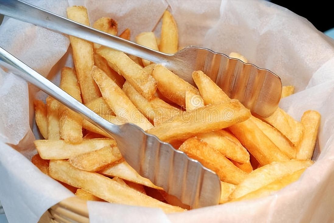 炸的薯条软塌塌的,炸出来的薯条软趴趴的是什么原因