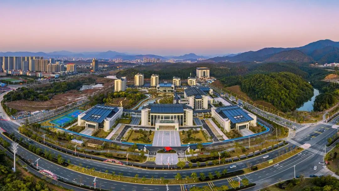 定格美好瞬间校园摄影大赛,2021年定格最美瞬间摄影大赛