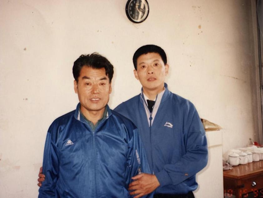 东方神鹿王军霞经历,东方神鹿王军霞近照图片