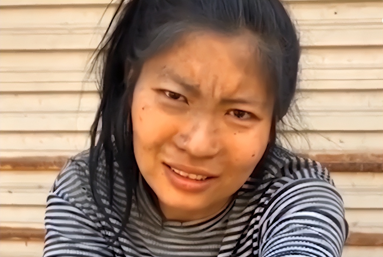 水泥妹张方方工作视频,水泥妹张方方爆红那段能赚多少钱