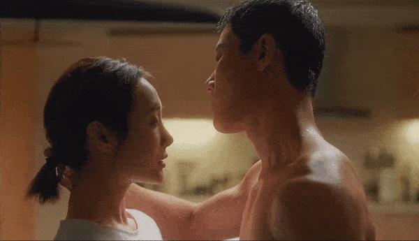 爱很美味，但我没有爱，也没有美味