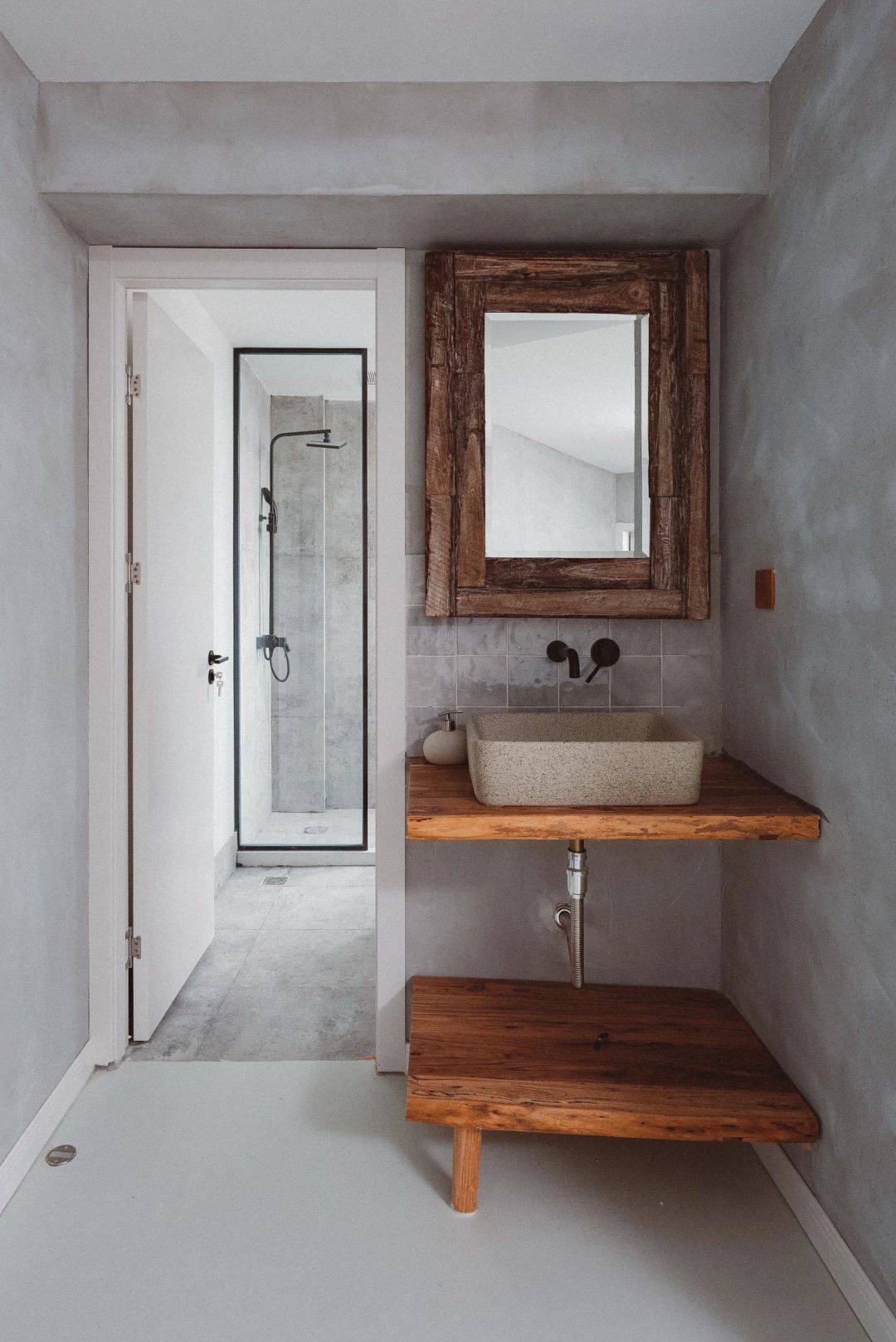 上海49㎡老破小,花11万爆改,不打柜子不吊顶,装完“真好看”