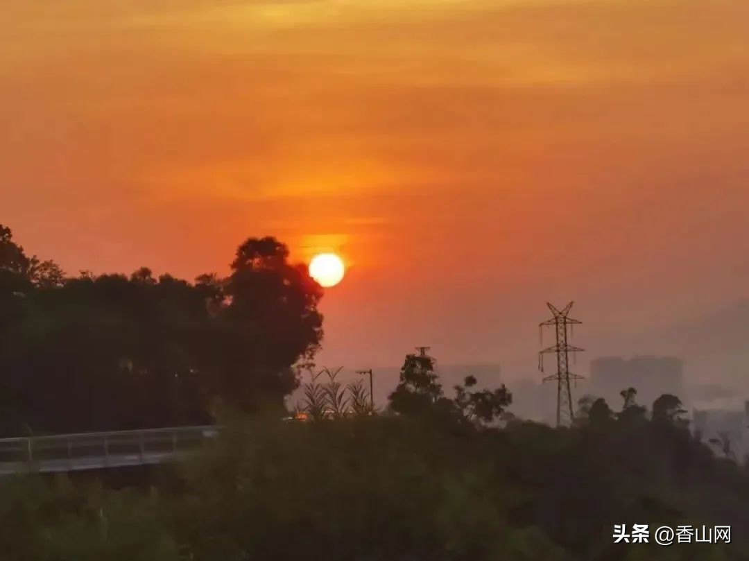 珠海香山湖公园云山栈道一游,珠海香山云道风景太美了