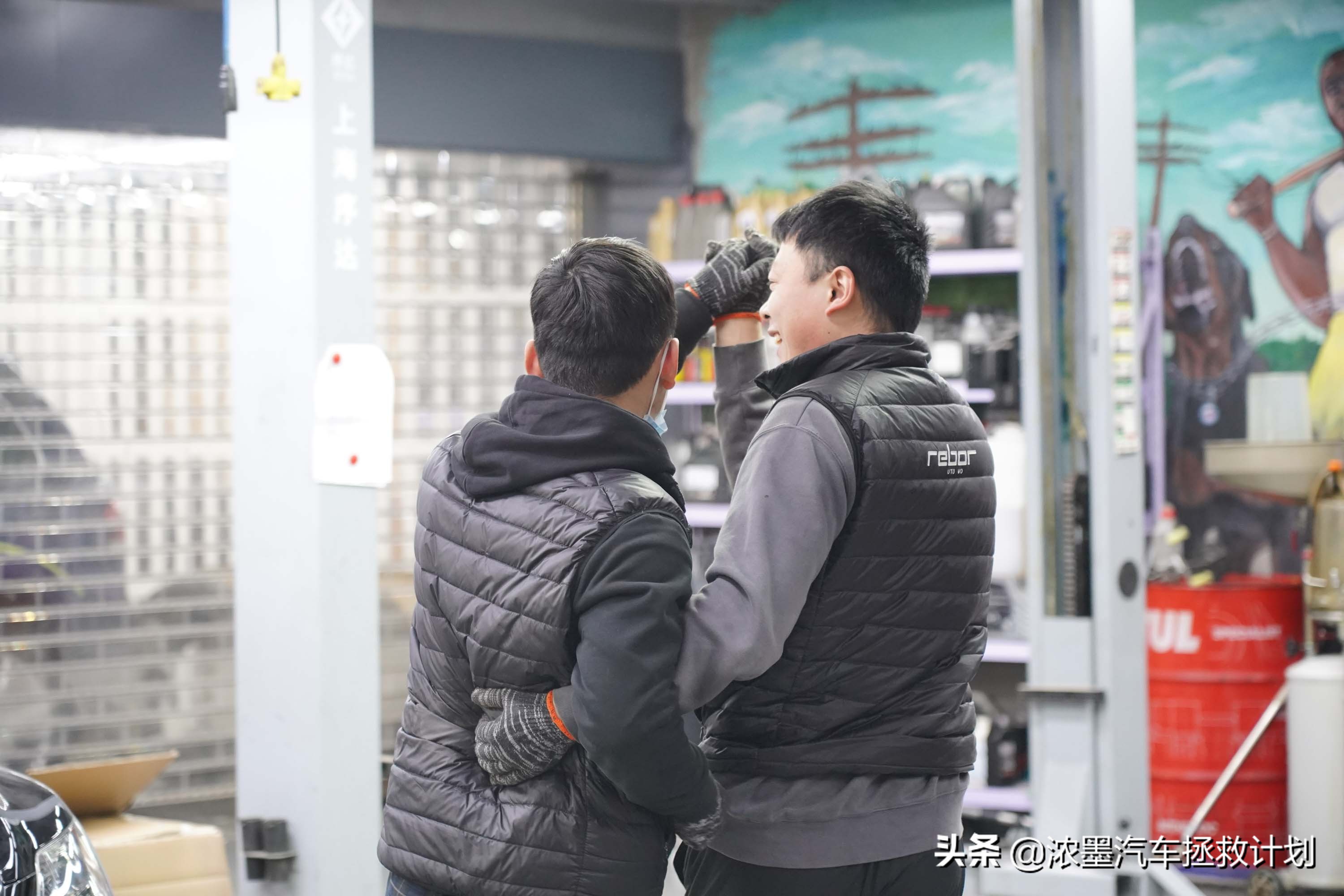 硬汉焕颜丰田普拉多续写越野传奇,修复翻新09年的丰田普拉多