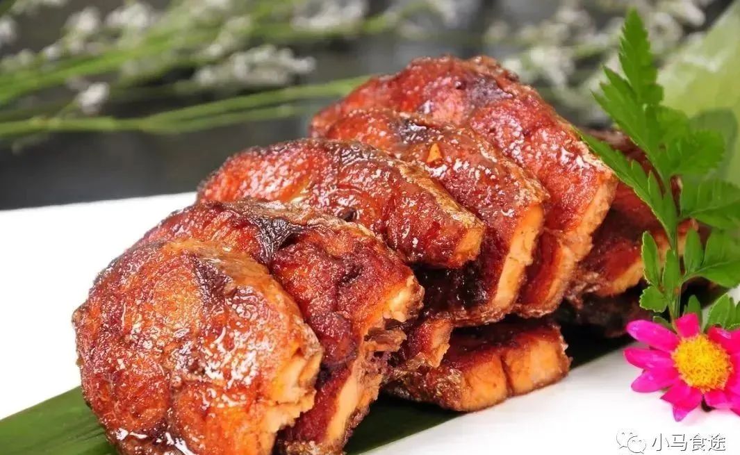 夏季必备菜品鱼肉鲜美回味无穷,家常鱼最好吃的做法川味