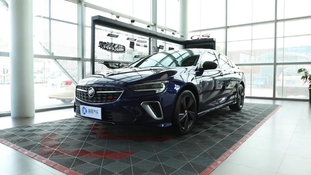 别克君威gs买精英还是尊贵,别克君威gs值不值得买