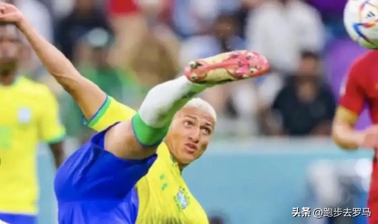 足坛史上参加过五届世界杯的巨星,盘点无缘世界杯的足球巨星们