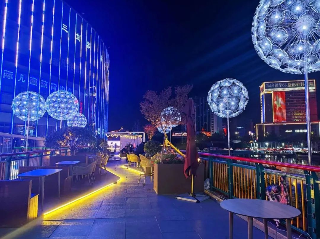 潍坊逛泰华城攻略,潍坊泰华必吃一条街