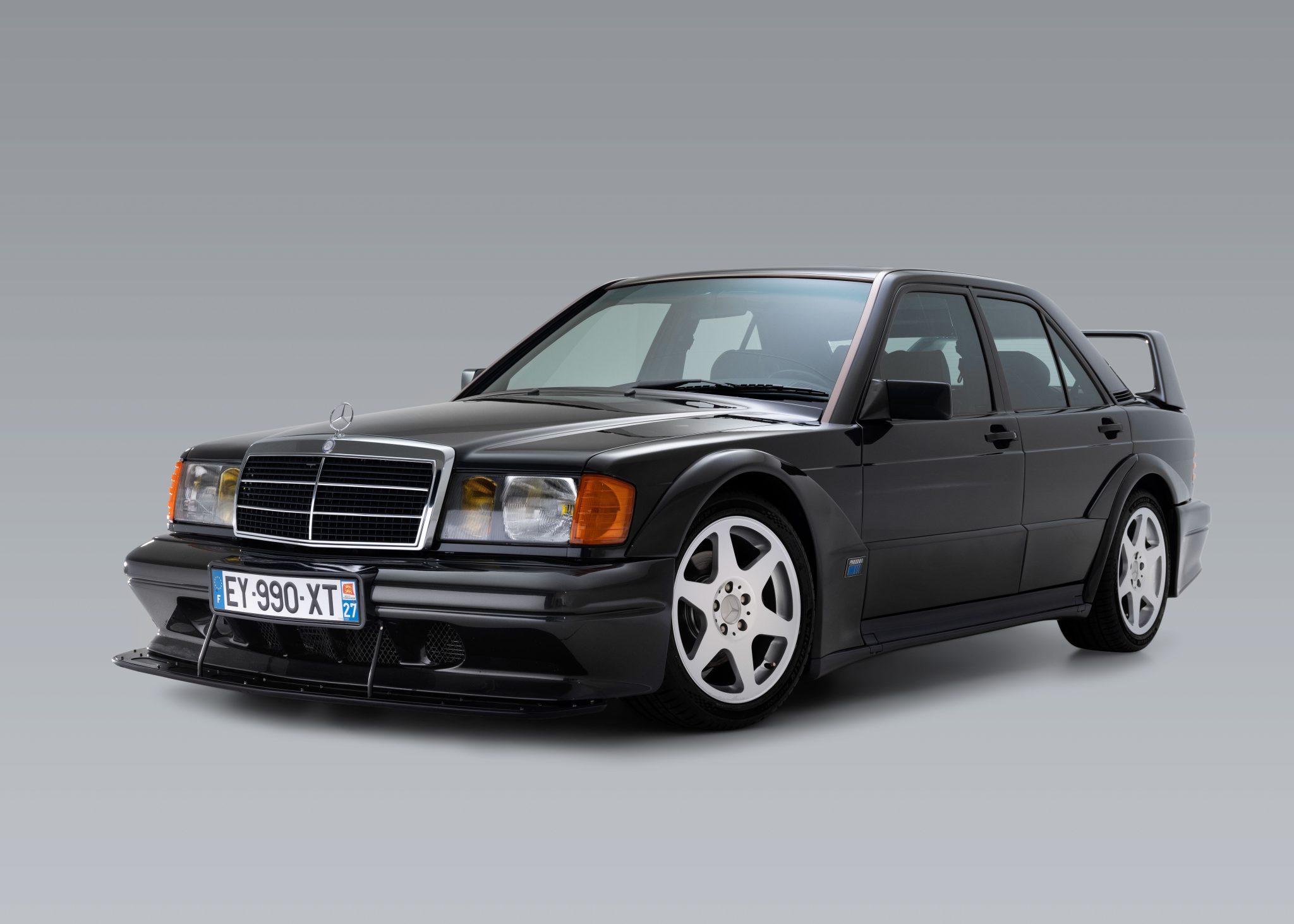 二手老款奔驰梅赛德斯,二手奔驰190e多少钱