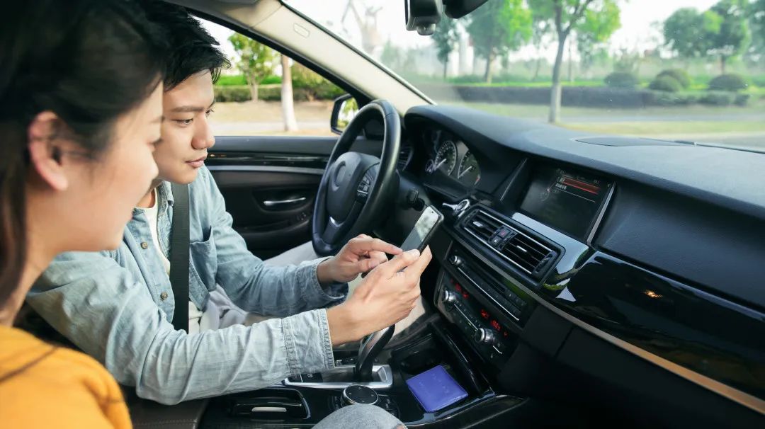 违章查不出来能年检吗,如何查询违章记录明细并缴纳罚款