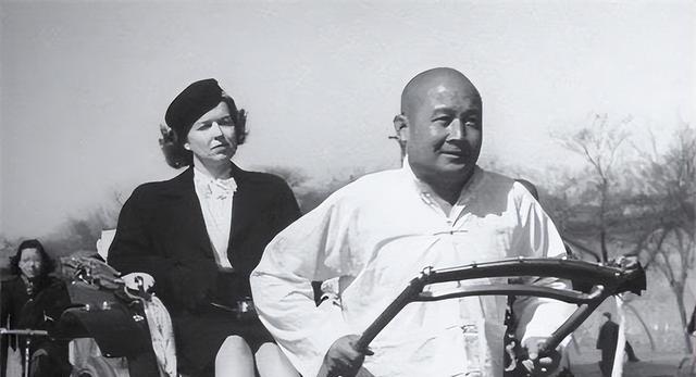 清灭亡后的贵族去哪里了,大清灭亡后皇族落魄了吗