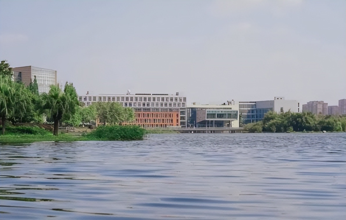 四川大学录取分数线2023一本线,四川大学2023各专业分数线