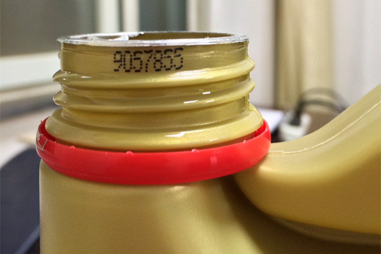 真假机油的9种辨别方法,真假机油辨别诀窍避免上当