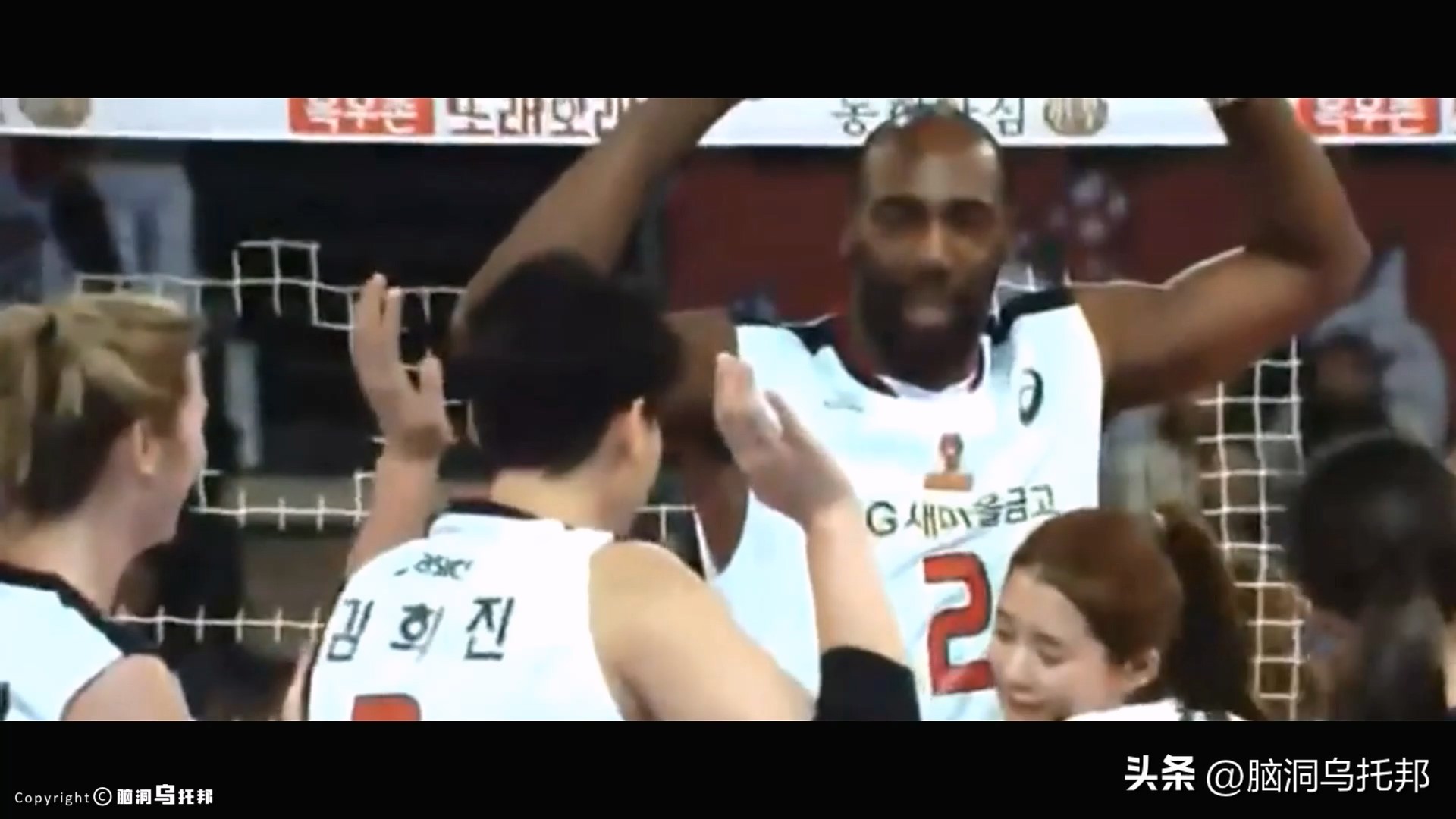 天使面孔恶魔心的外国女孩,排球女神李多英日常照